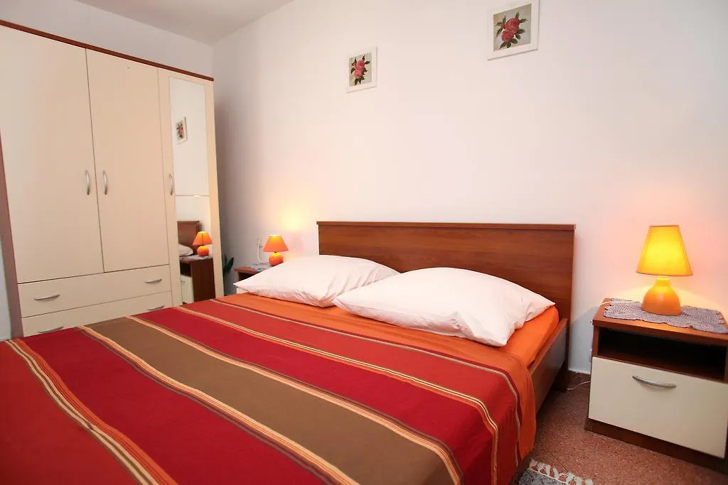 Apartments Jasmin Trogir