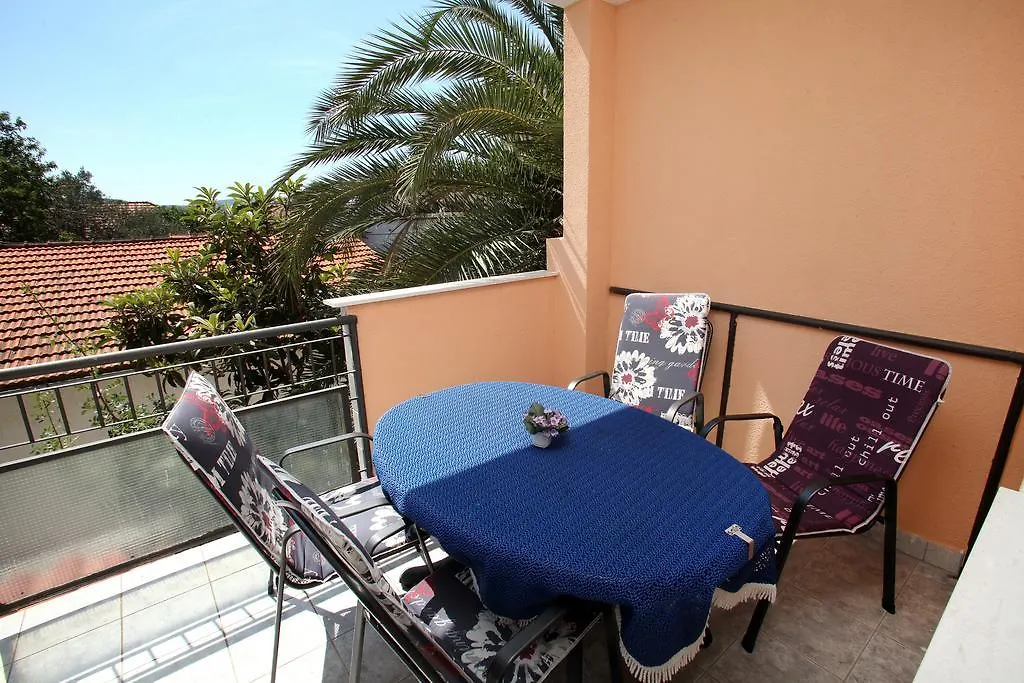 Apartments Jasmin Trogir